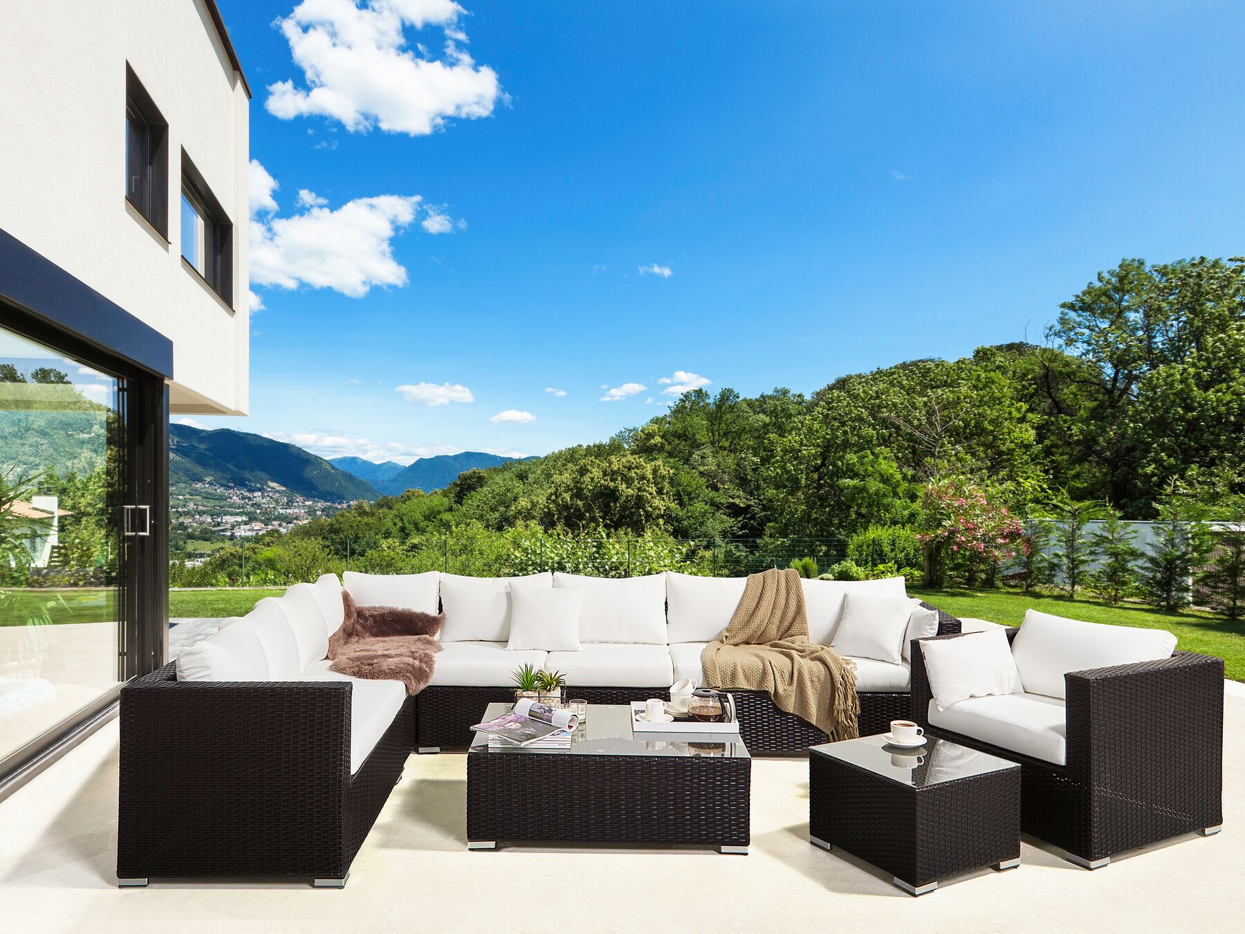 Outdoor Furniture Set - 5 Pieces